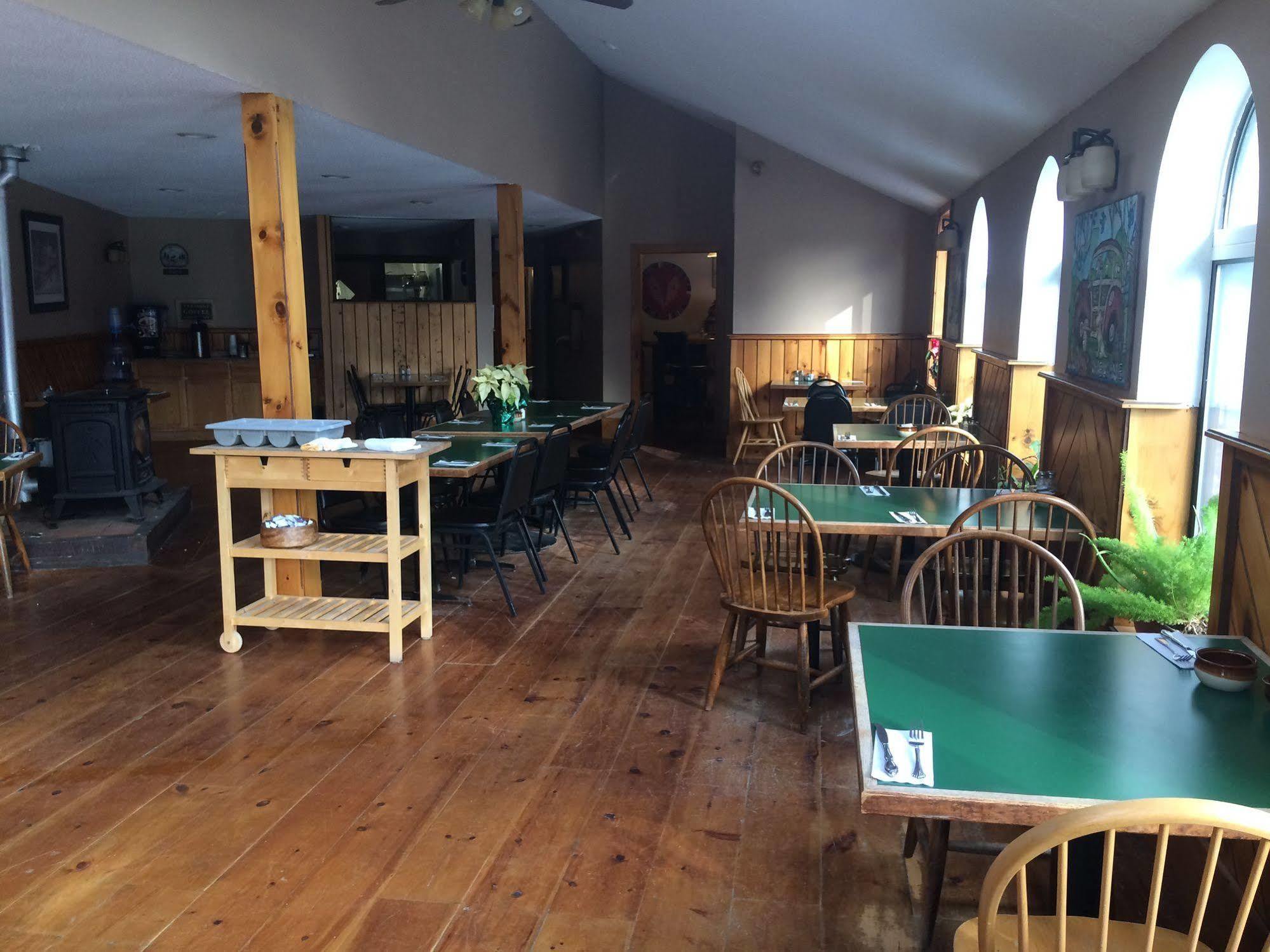 Butternut Inn And Pancakehouse Killington Ngoại thất bức ảnh